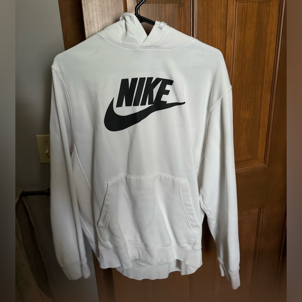 Nike Men’s Large Hoodie